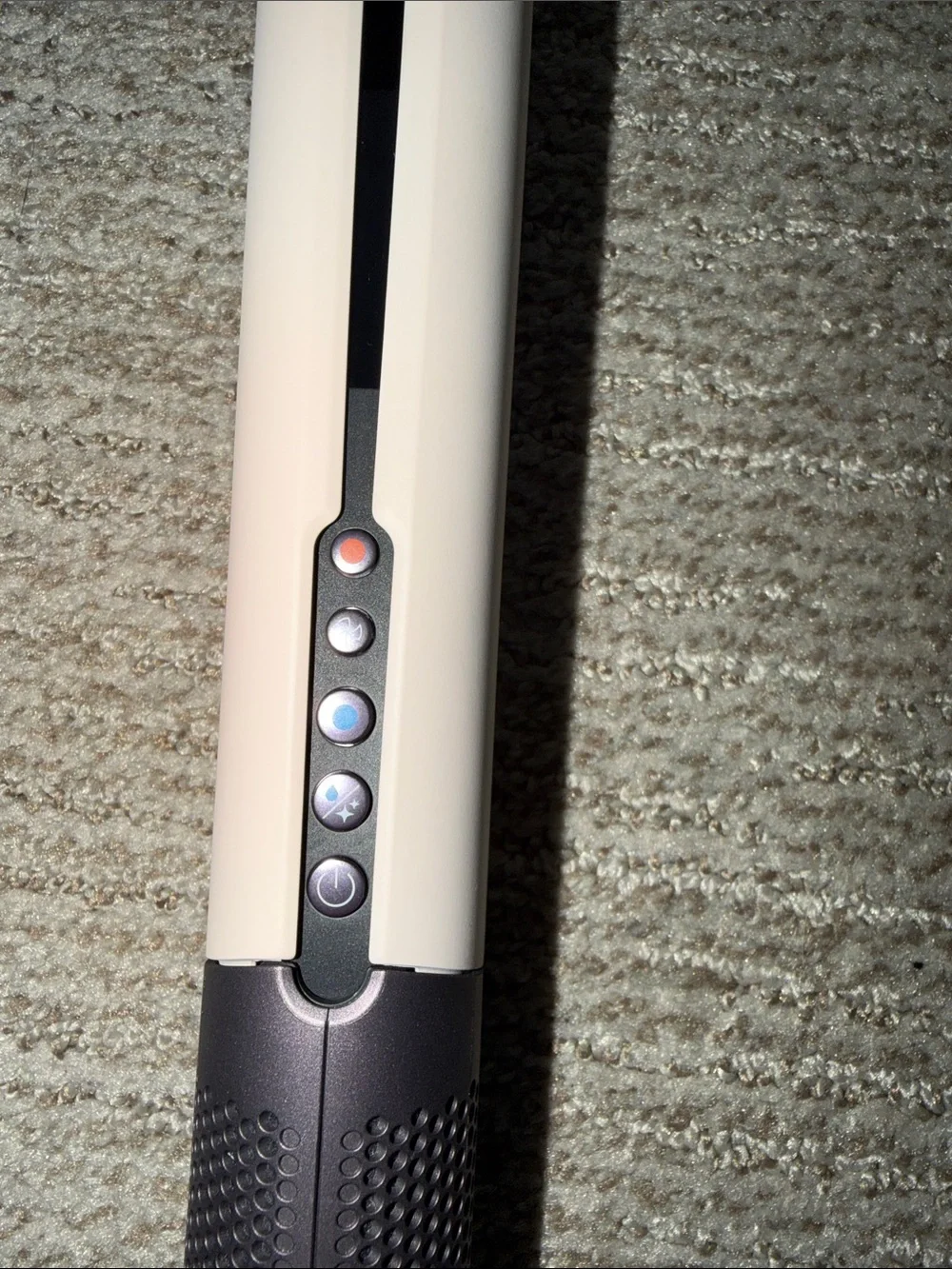 Dyson Airstrait